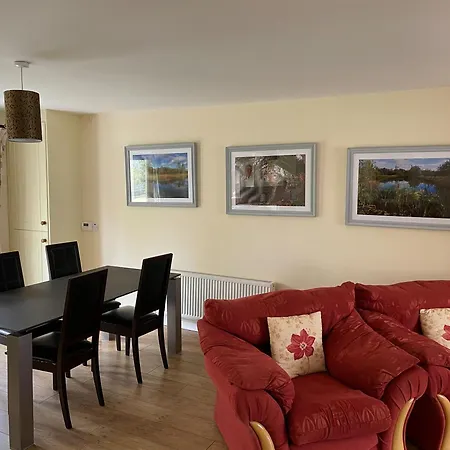 Casa de Férias Lough Rynn *
